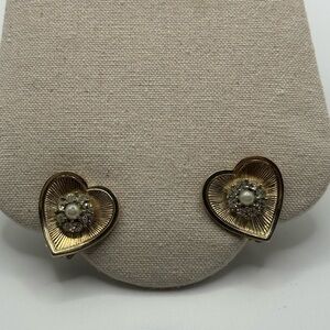 Vintage Coro Gold Heart Clip On Earrings